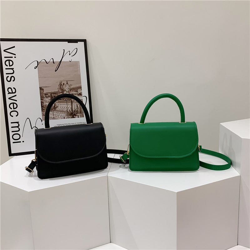 Sac à bandoulière simple, polyvalent et décontracté avec rabat