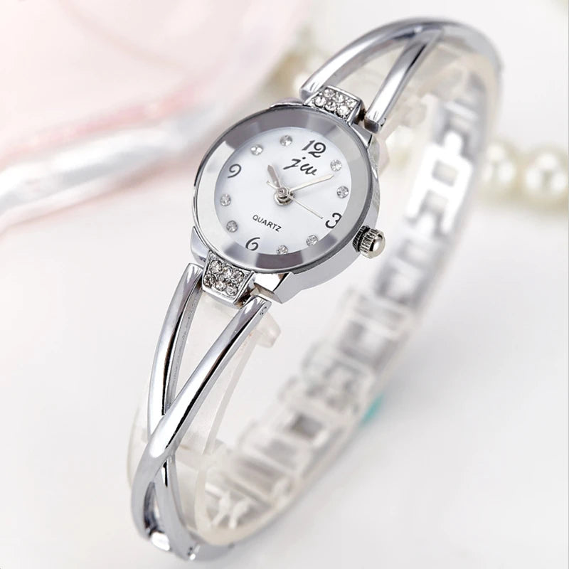 Montre Bracelet Femme – Élégante et Tendance