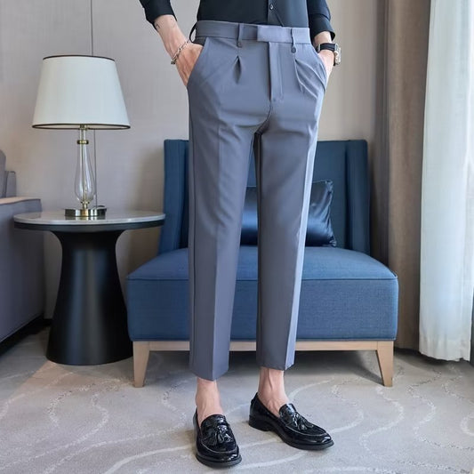Pantalon droit à taille haute avec double pli, style costume décontracté