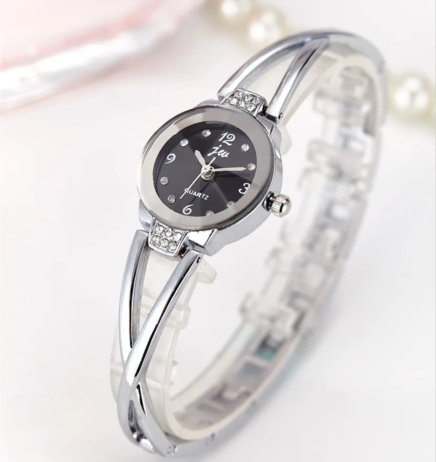 Montre Bracelet Femme – Élégante et Tendance