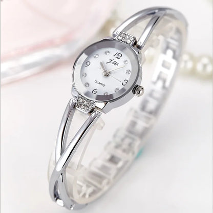 Montre Bracelet Femme – Élégante et Tendance