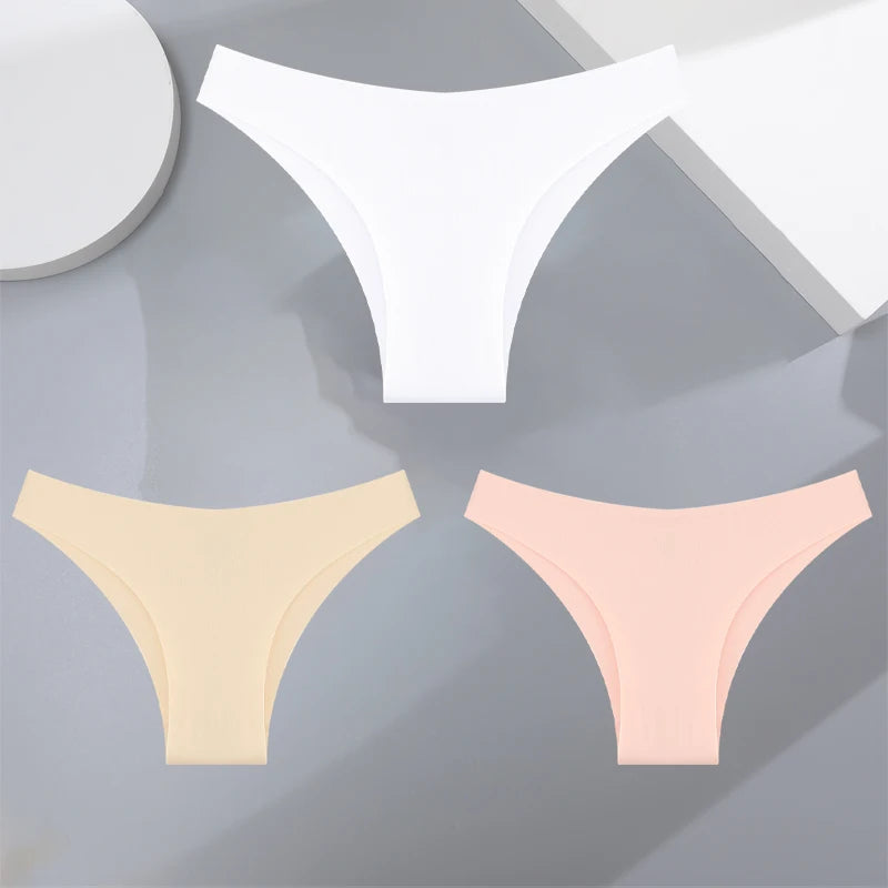 Pantalon de yoga taille haute pour femme — effet galbant, tissu respirant à pois, coupe slim courte avec poches, style évasé moderne et confortable.